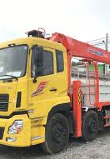 Dịch Vụ Cẩu Máy Móc Công Nghiệp  Tại Bình Dương