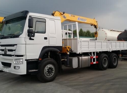 Dịch Vụ Cẩu Hàng Công Trình Chuyên Nghiệp Tại Bình Dương
